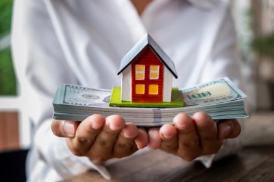 The Pros and Cons of Buying a Fixer-Upper in San Diego
